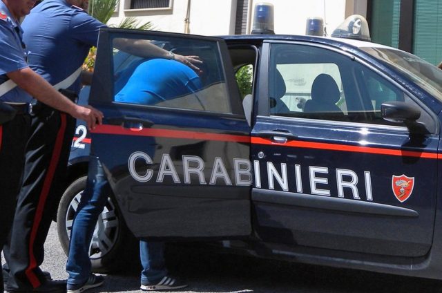 Aveva rapinato un supermercato di Porto Recanati, arrestato 32enne