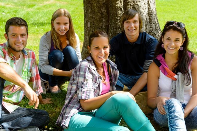 “Facciamo pARTE”, la Regione Marche stanzia oltre 240 euro per i giovani