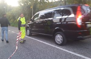 L'arrivo del carro funebre