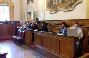 L'opposizione del consiglio comunale di Jesi assieme al consigliere straniero aggiunto