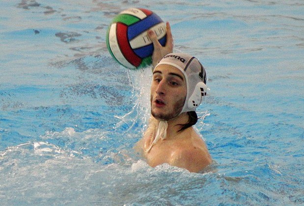 Diego Bartolucci in azione con la Vela Nuoto