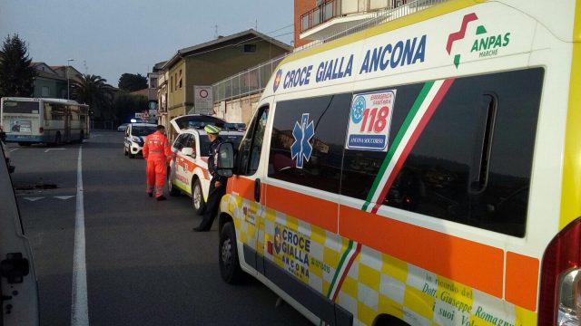 La Croce Gialla sul luogo dell'incidente