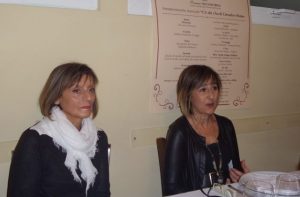 Rita Pieralisi e Alessandra De Cosmo dell'associazione Noi Come Prima alla presentazione della cena di beneficenza