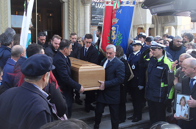 I funerali a Senigallia di Patrizia Casagrande