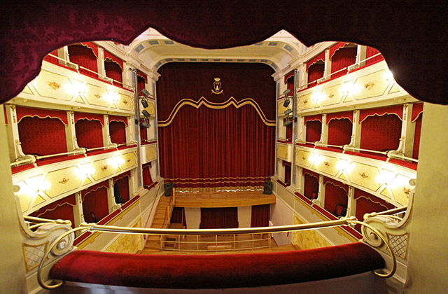 Il teatro C. Goldoni di Corinaldo