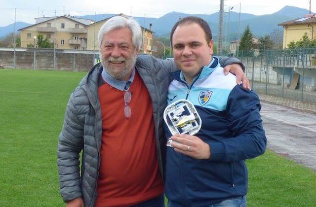 Il presidente del Sassoferrato Genga, Antonio Tiberi, con il direttore sportivo Cristian Appolloni