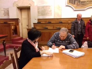 Il momento della firma del protocollo