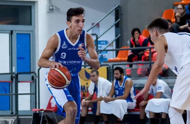 Alessandro Fanesi, play dell'Under 20 della Basket School Fabriano e nel roster anche in serie B con la Ristopro (foto di Martina Lippera)