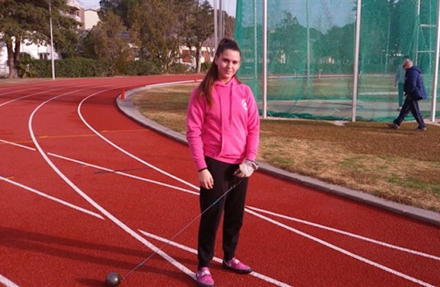 L'allieva Sara Zuccaro, promettentissima lanciatrice del martello dell'Atletica Fabriano