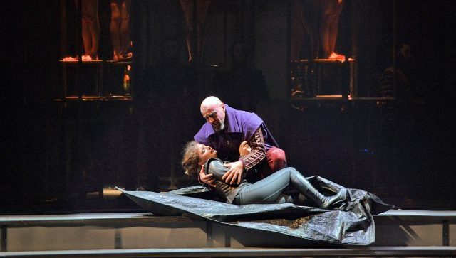 Rigoletto in scena al Teatro Pergolesi. Foto di Stefano Binci