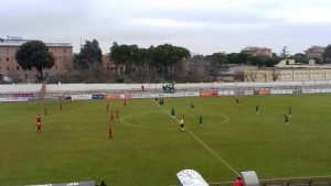 Le squadre in campo al Carotti