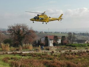 L'eliambulanza in volo