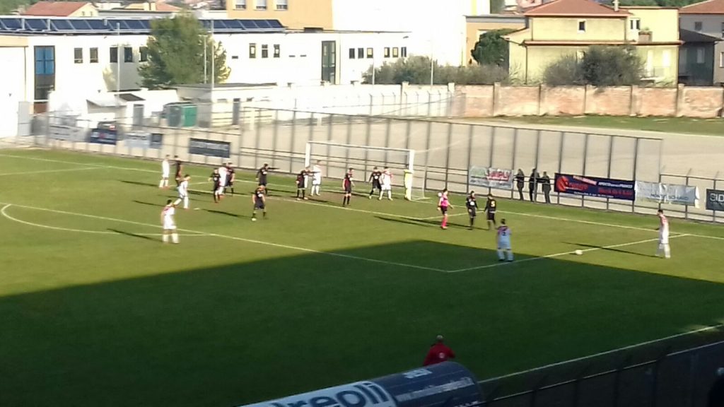 Il match Jesina-Matelica allo stadio Carotti