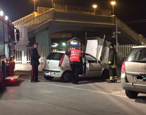 L'auto trovata a pochi metri dalla tragedia