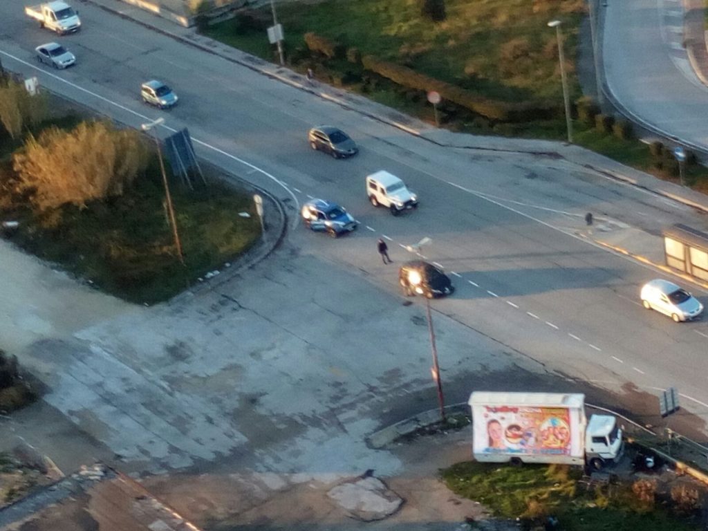 I controlli della polizia in via Filonzi