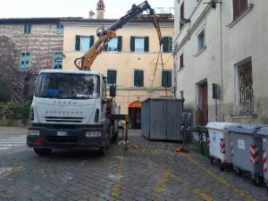 Piazza Pergolesi allestimento del cantiere