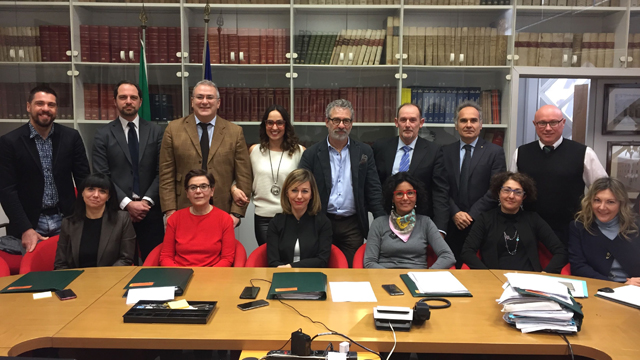 Il nuovo Consiglio dell’Ordine degli Avvocati: seduta in prima fila, seconda da sinistra, la neo presidente Serenella Bachiocco
