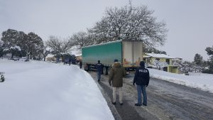 I poliziotti di Osimo in via Flaminia I