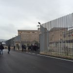 La stampa fuori dal carcere