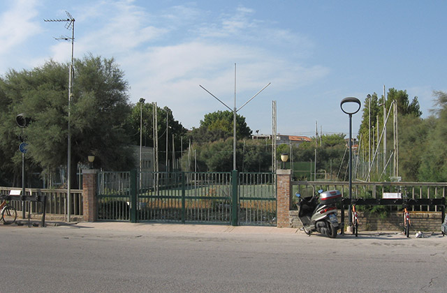 I campi da tennis al Ponterosso, sul lungomare di Senigallia