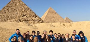 Una immagine della spedizione della scherma azzurra in Egitto per i Campionati del Mediterraneo