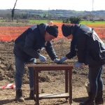 La polizia scientifica cerca frammenti