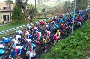 I ciclisti della Tirreno-Adriatica