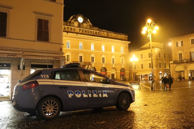 Polizia di Stato a Jesi