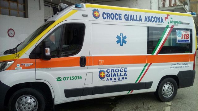 croce gialla