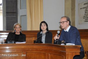 L'assessore Marialuisa Quaglieri, Tania Luminari, Giuseppe Carancini