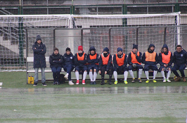 Stefano Goldoni e la panchina dell'Fc Vigor Senigallia