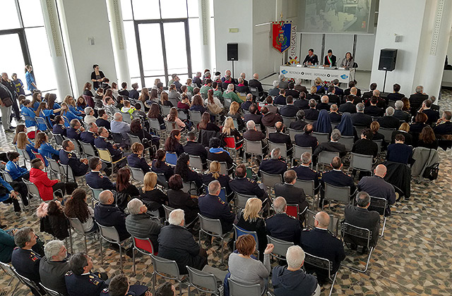 La cerimonia per i 70 anni degli Stabilimenti della Polizia di Stato a Senigallia