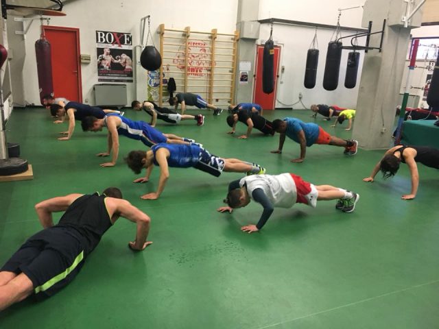 Allenamenti nella palestra di boxe del PalaGuerrieri (foto di Jana Chiorri)