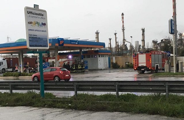 Raffineria Api e biodigestore alla Coppetella, Rifondazione: «Scelte che riguardano Chiaravalle»