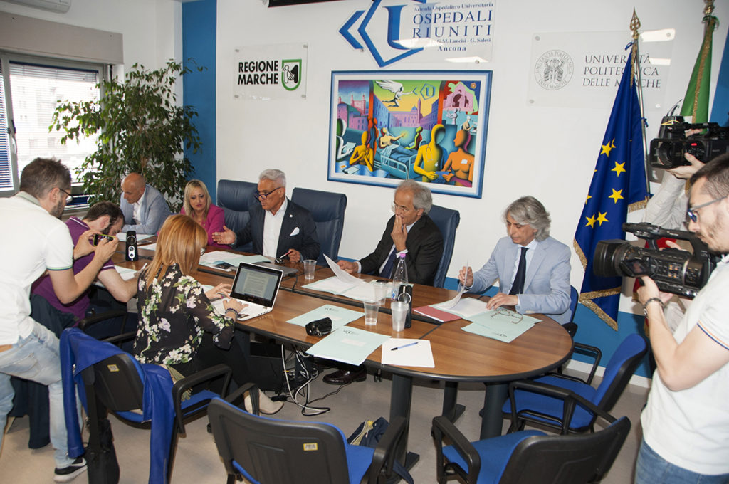 La presentazione dell'iniziativa agli Ospedali Riuniti di Ancona