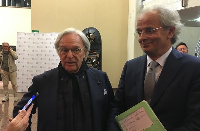 Della Valle ai giovani: «Abbiate buone idee e determinazione. Rimanete a lavorare nelle Marche»