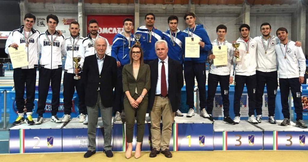 La premiazione con Valentina Vezzali