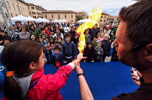 "Fosforo: la festa della scienza" a Senigallia (edizione 2017)