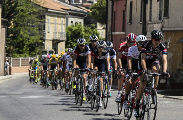 Il transito del Giro d'Italia nel 2015 a Senigallia