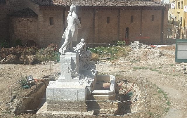 Monumento a Pergolesi