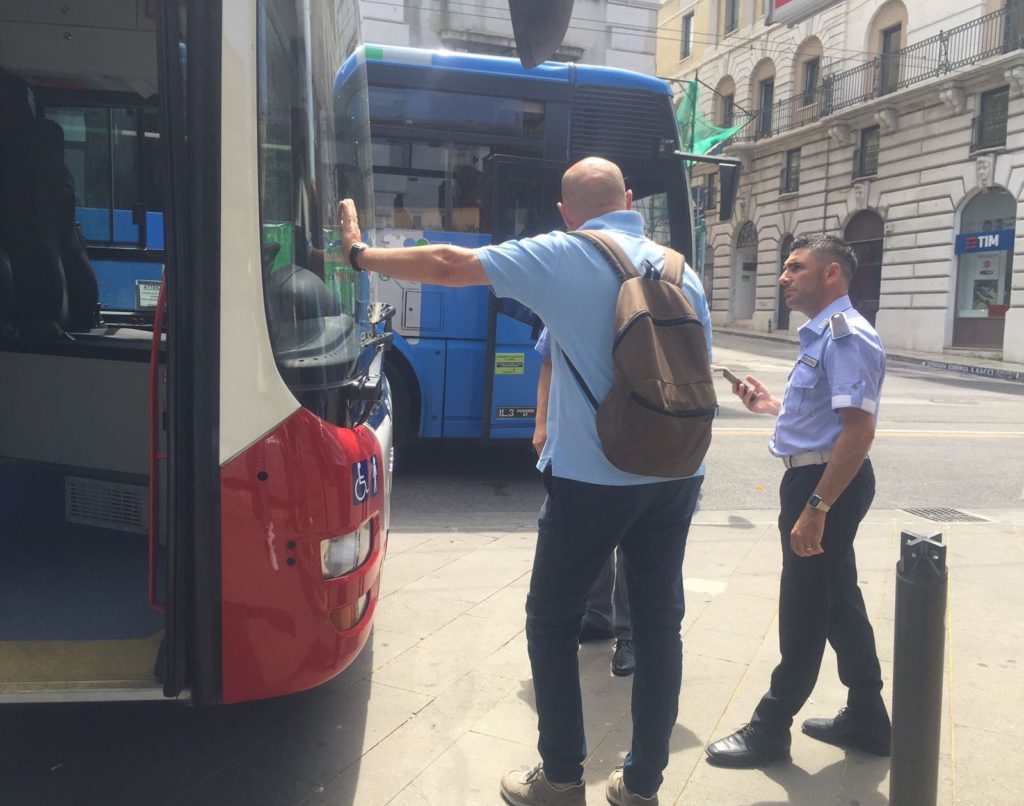 L'autista sentito dalla polizia municipale