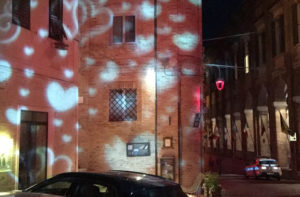 Giochi di luce a Corinaldo per la notte romantica 2018