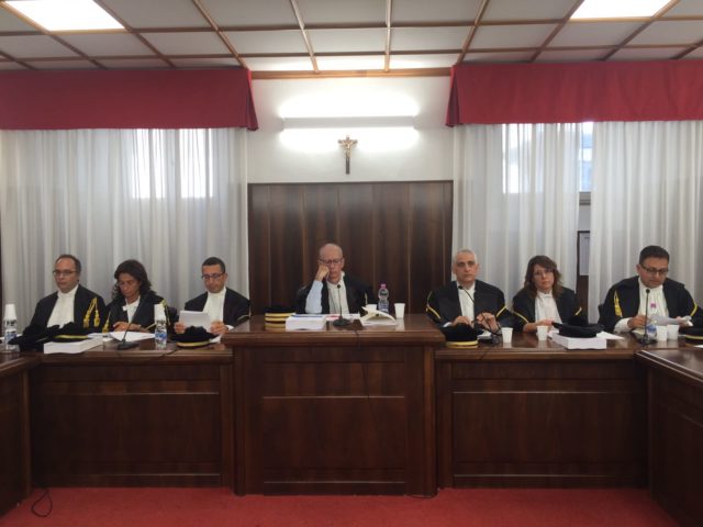 l collegio per il giudizio di parificazione Il collegio per il giudizio di parificazione presieduto dal consigliere Antonio Contu, presidente facente funzioni della Sezione regionale di controllo della Corte dei Conti (al centro)