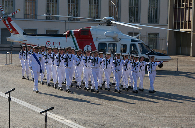 La cerimonia per il 153° anniversario della Guardia Costiera