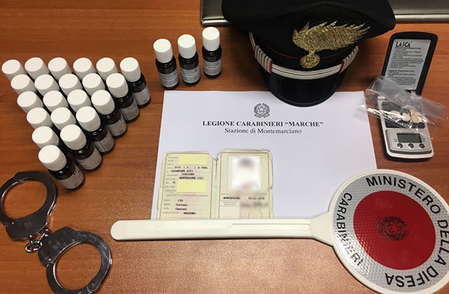 La droga sequestrata allo spacciatore arrestato dai Carabinieri ad Ancona