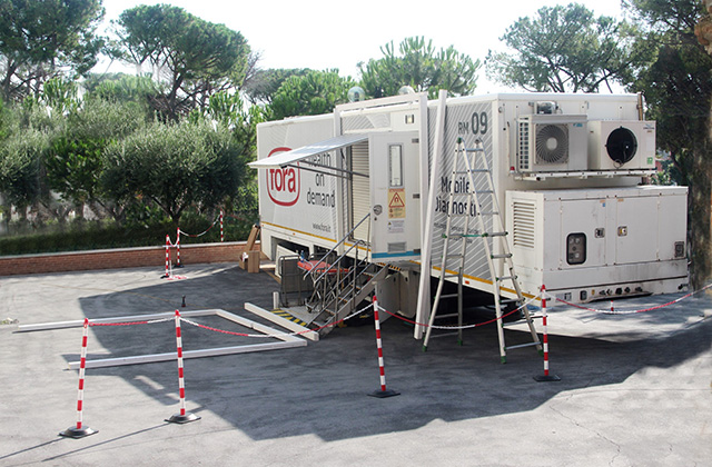 La risonanza magnetica mobile all'ospedale di Senigallia