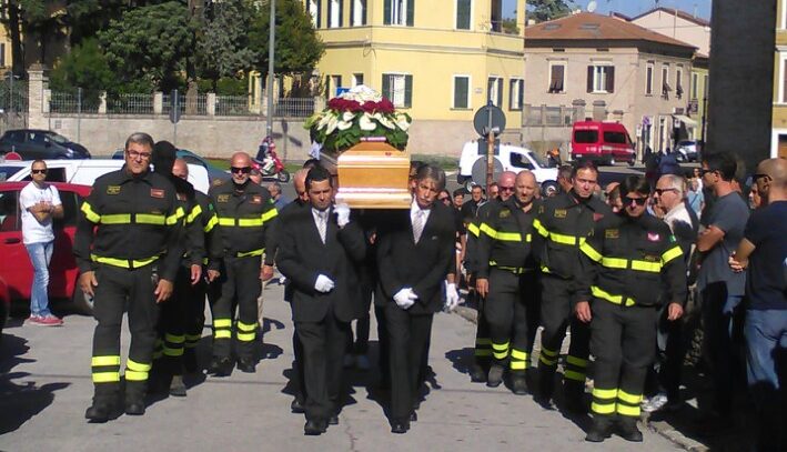 I funerali di Michele Pigliapoco