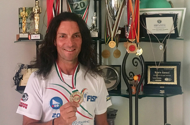 Titolo italiano nella maratona di pattinaggio per il campione di Senigallia Mauro Guenci