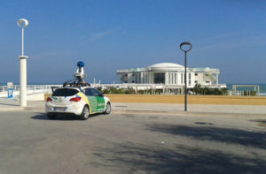 La Google car a Senigallia nel 2014. Foto di Carlo Leone
