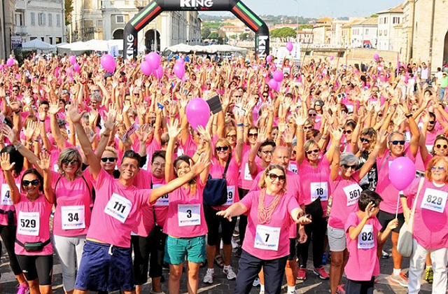 I partecipanti della precedente edizione di "Io corro per la vita", a Senigallia